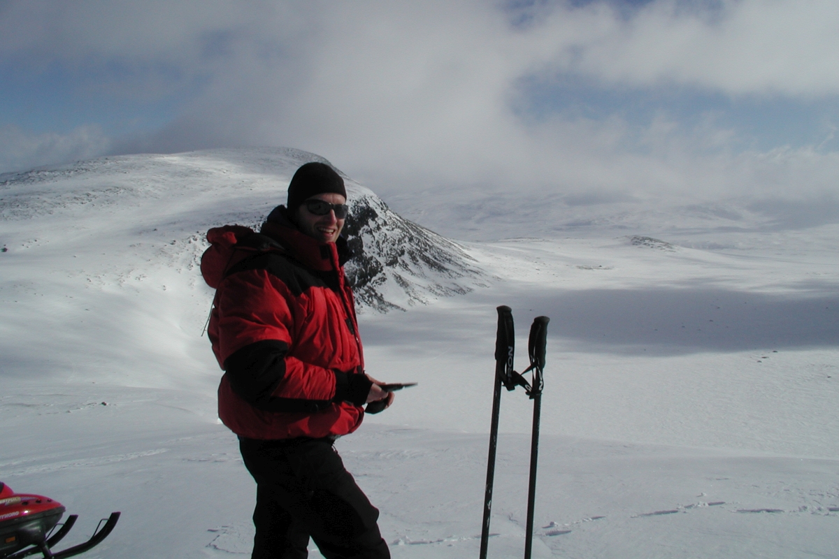 Jan Karlsson winter fieldwork 2 1200x800.jpg