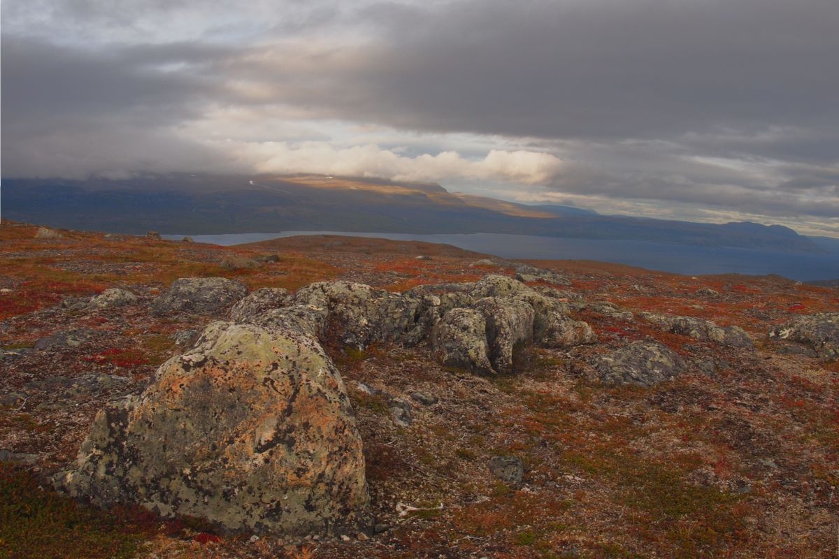 Abisko mountains taken by Tyler Logan 1200x800px 72dpi.jpg