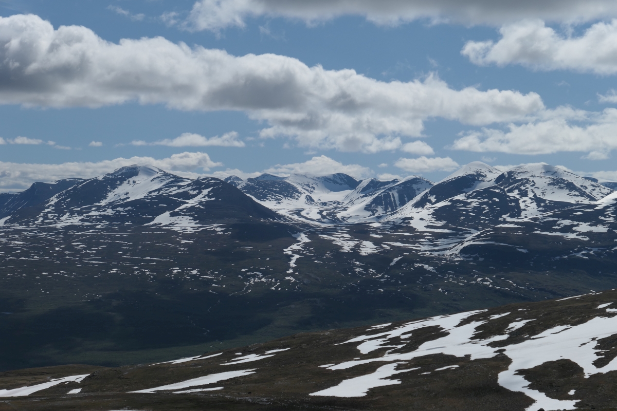View over Abisko 1200x800.jpg