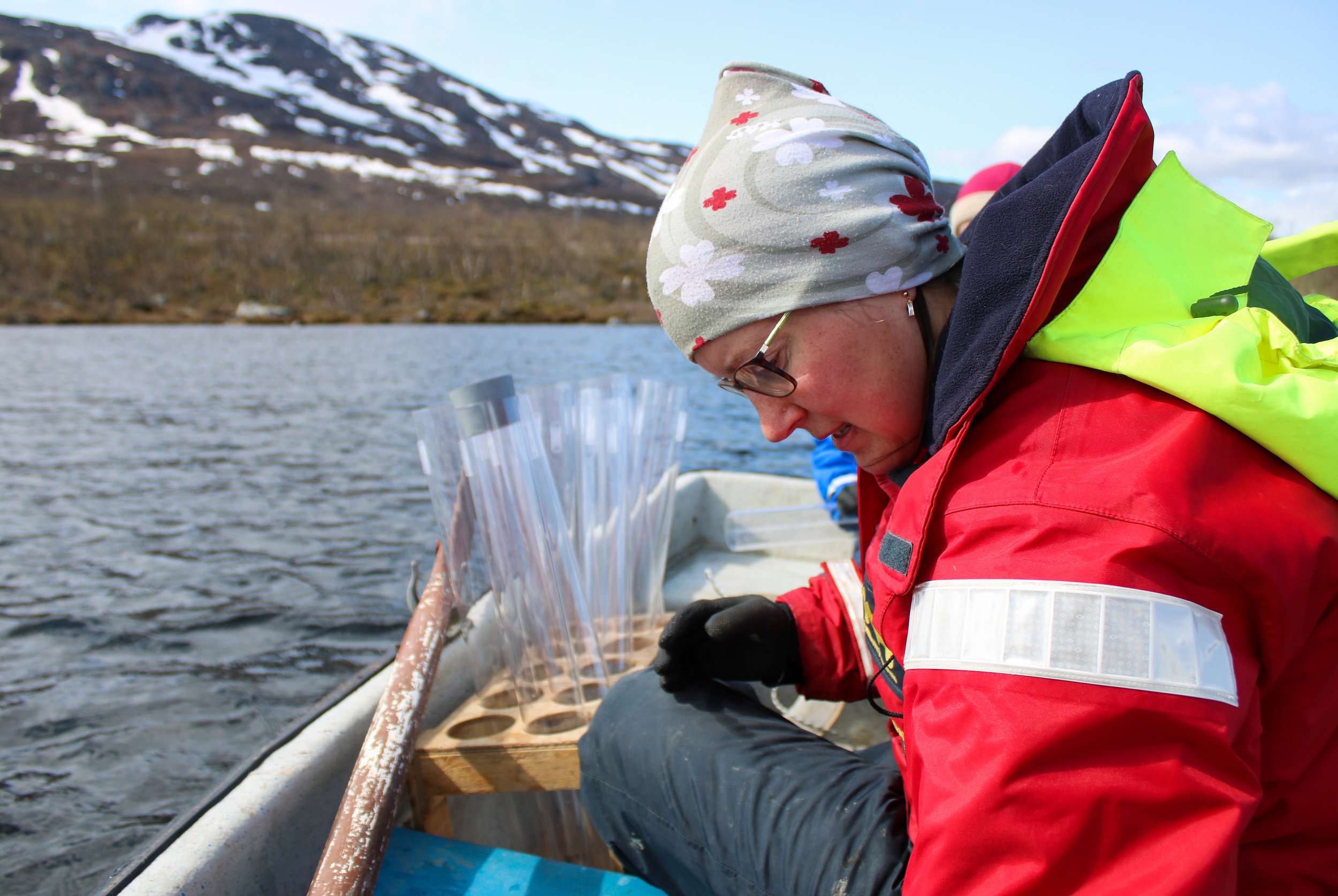 Jenny Ask Sediment Sampling Lake Almberga 03June19 Photo by Emma.jpg