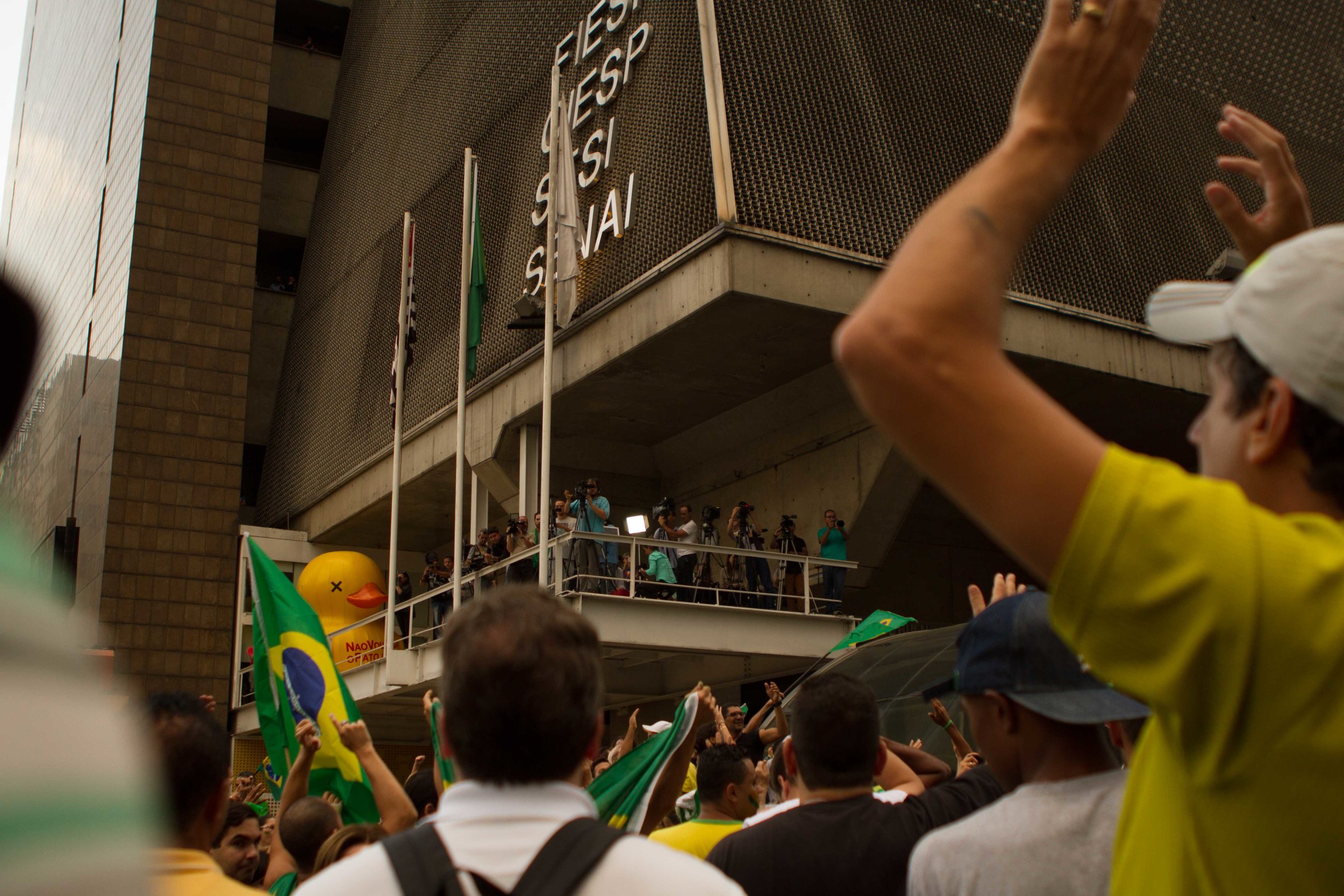 Sao-Paulo-protests-Huck-14.jpg
