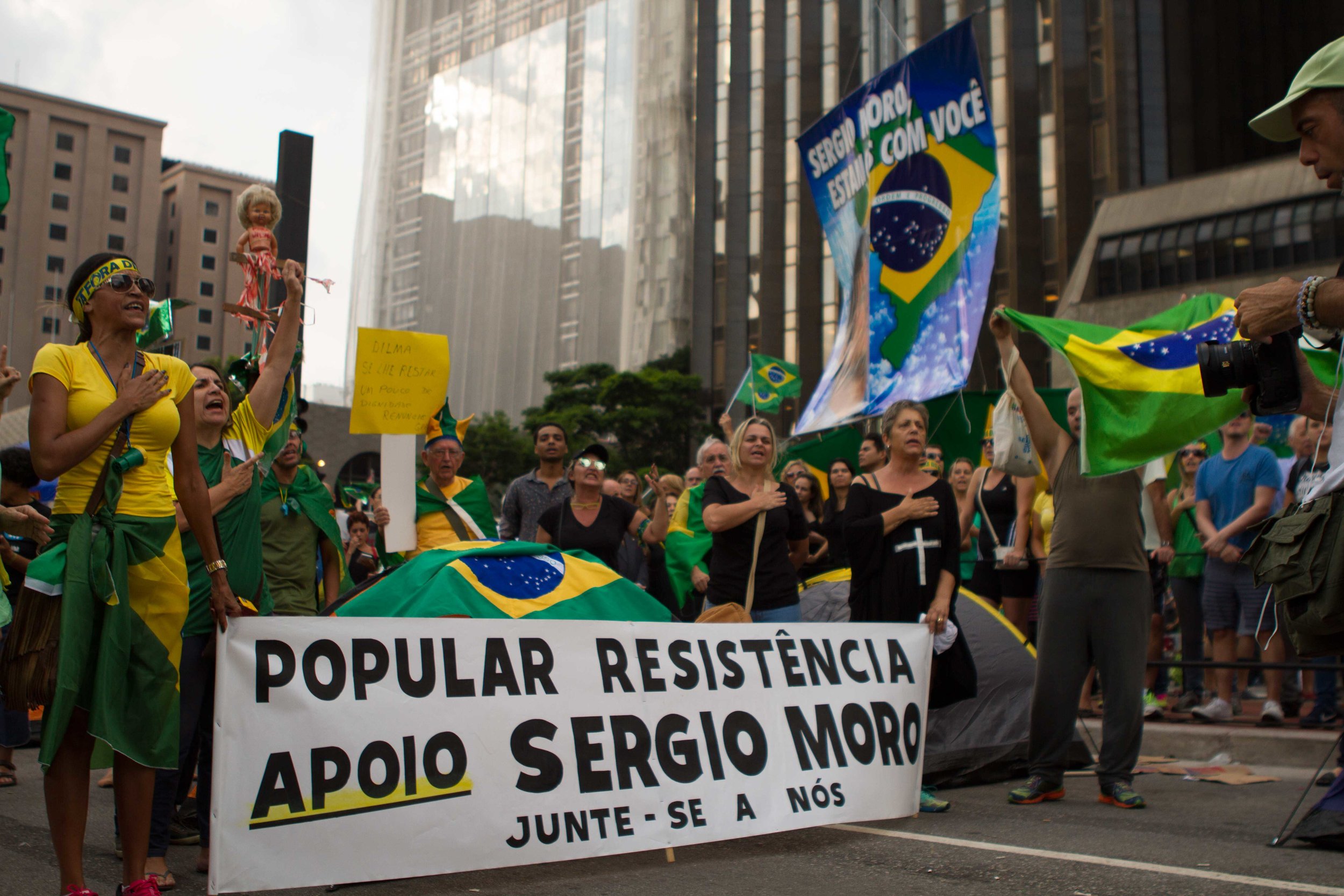 Sao-Paulo-protests-Huck-16.jpg
