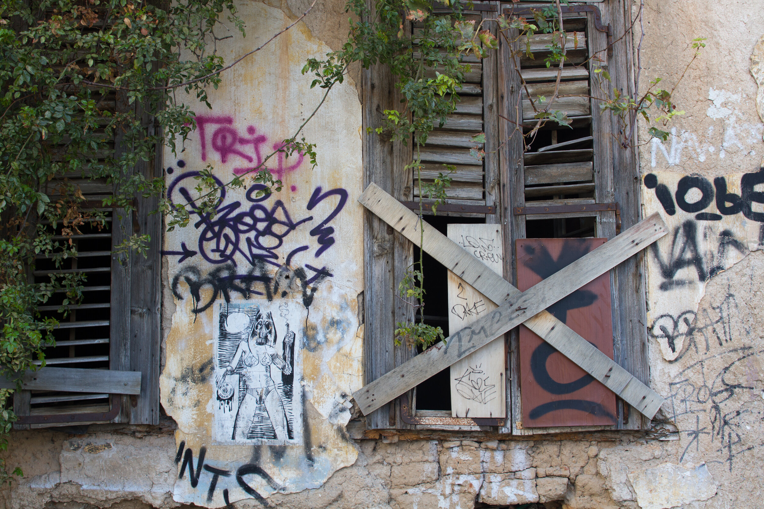 Athens street art tour-Alex King-6410.jpg