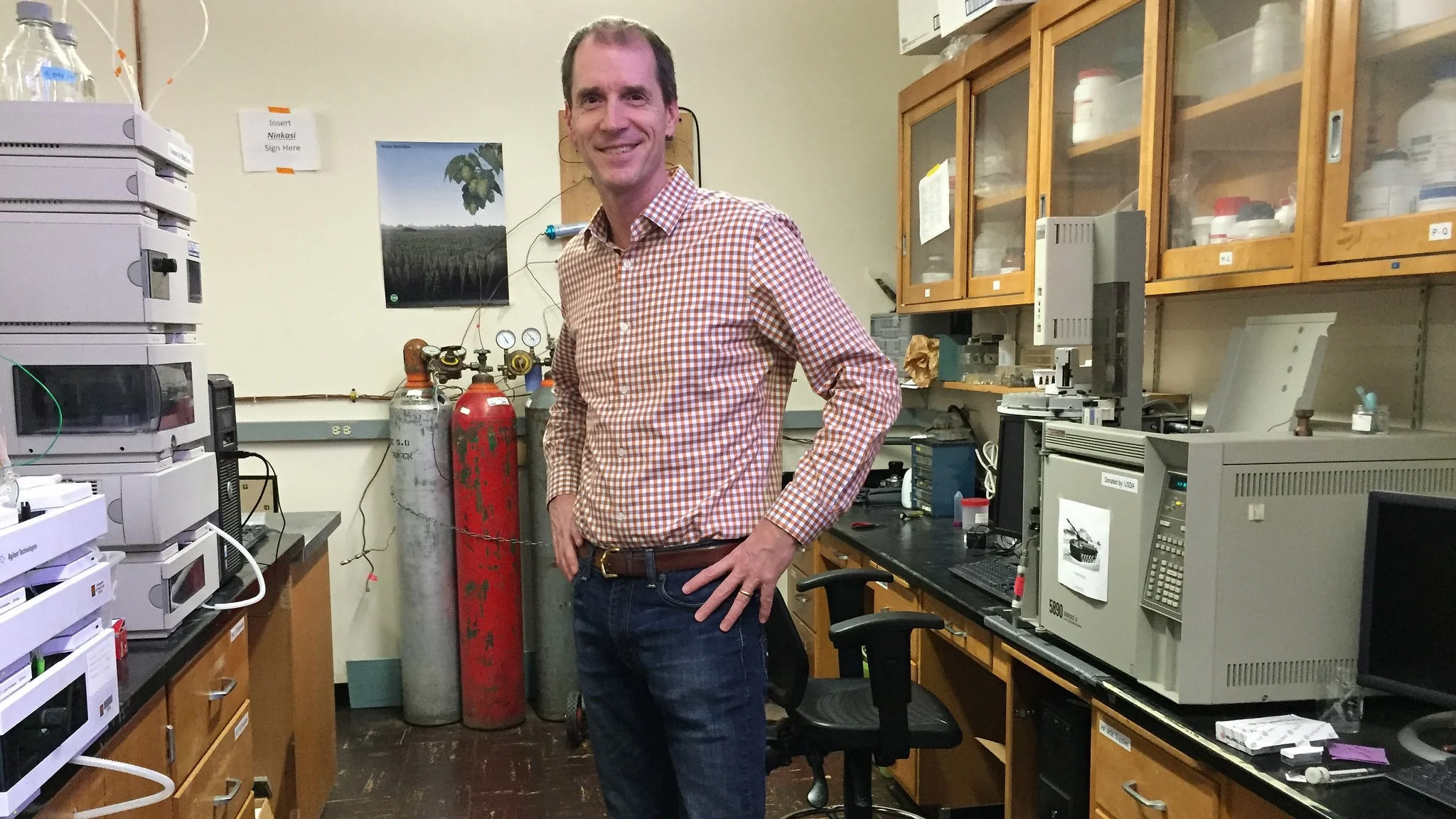 Hops researcher Tom Shellhammer of Oregon State U. We interviewed him for the pod.