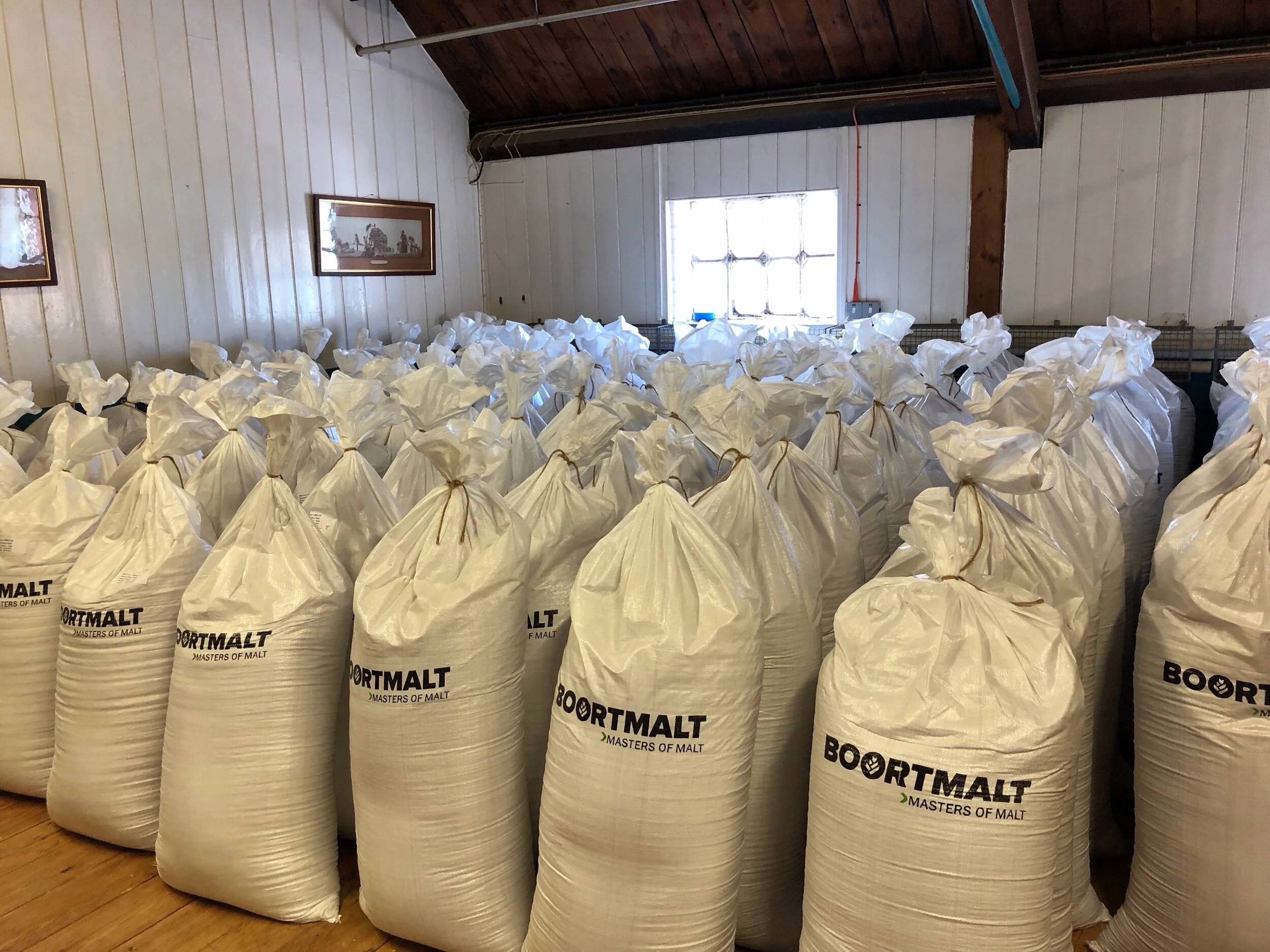 No silo; the brewery uses locally-grown Maris Otter malt.
