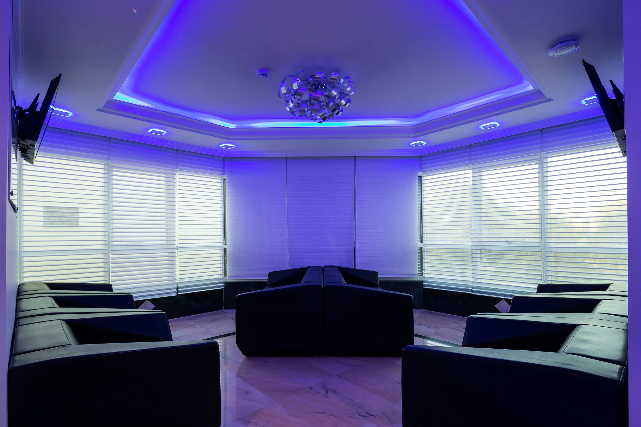 BL INTERIORS-066.JPG