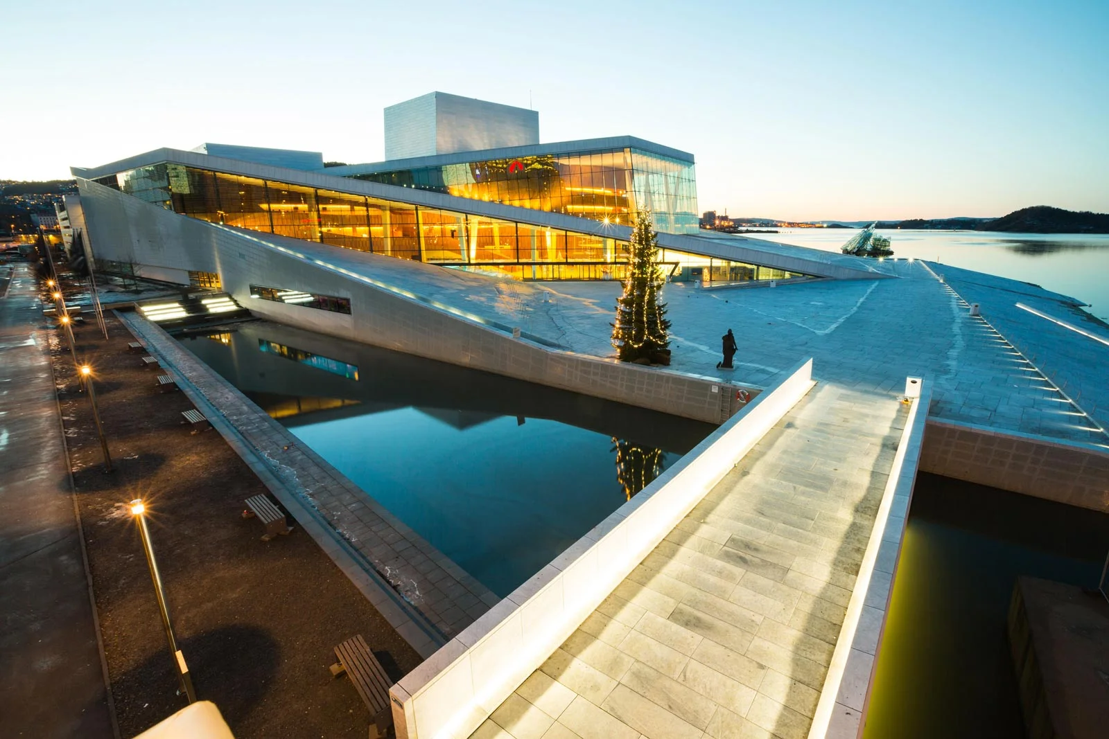 Oslo-insta--jul-juleforestillinger-julemarked-NB7.jpg