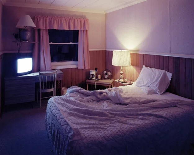 14.10.15 ⤑ Clean Rooms, Low Rates ⤑ Talk
