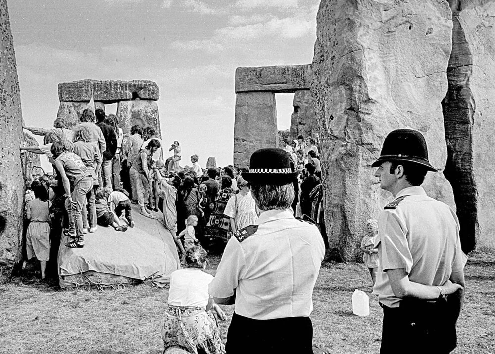 CRB_stonehenge_04.jpg