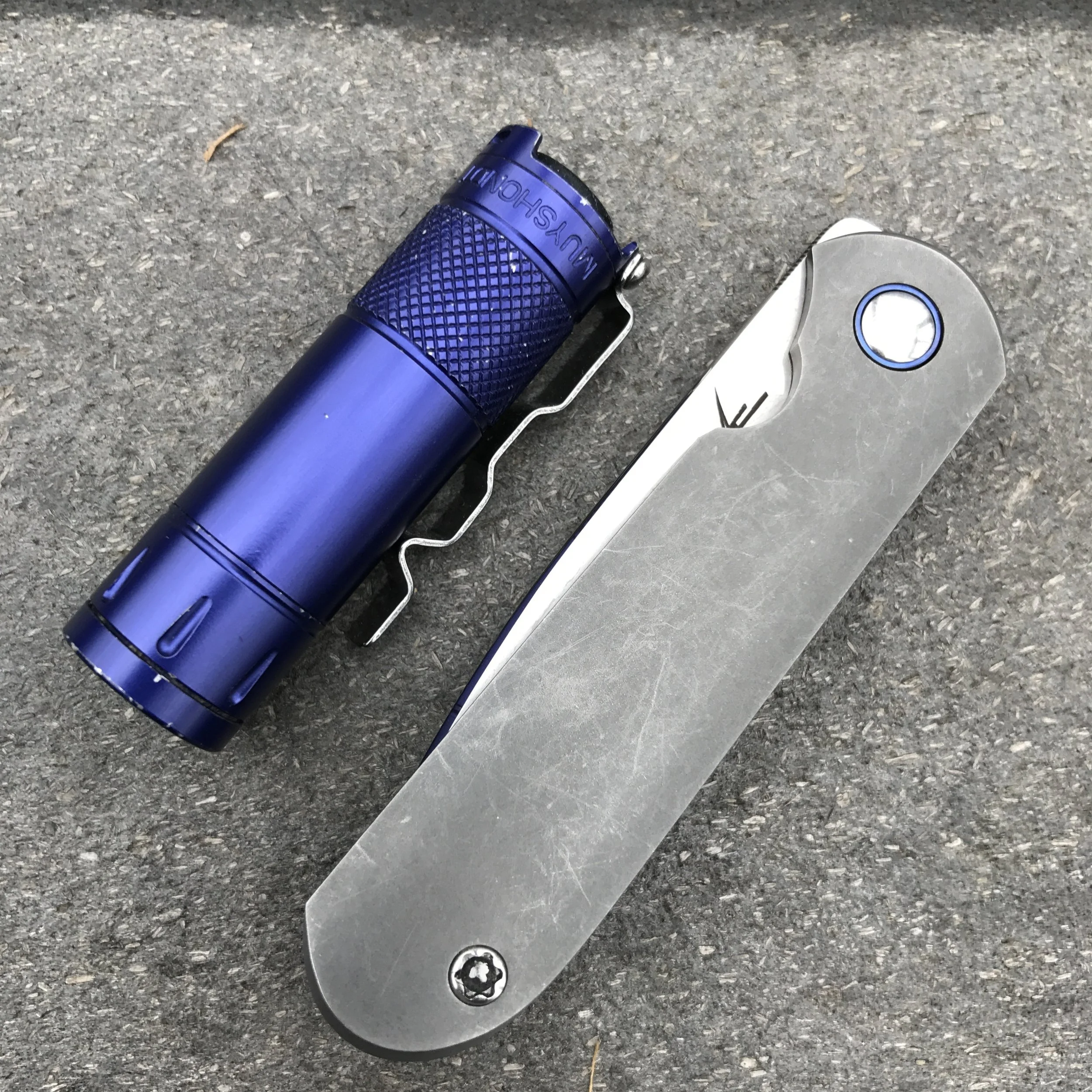 Muyshondt Aeon Mk. III and Gareth Bull Small Shamwari