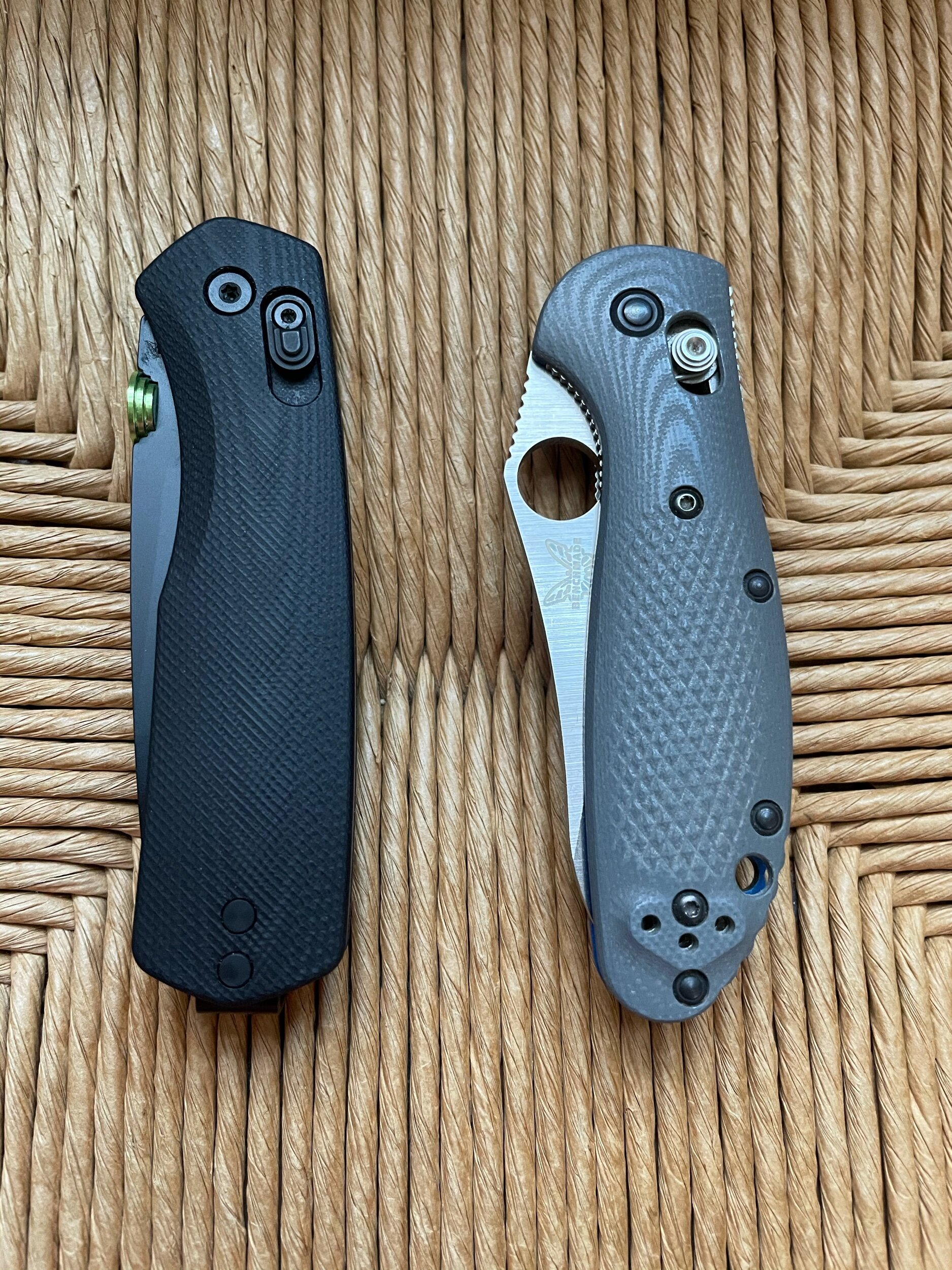 Knife Comparison: Benchmade Griptilian vs Mini Griptilian 