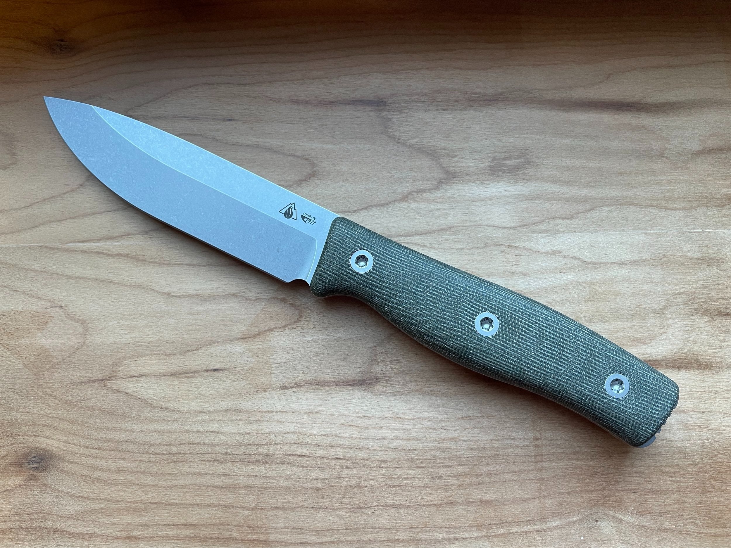 How to Determine Which Type of Knife Handle Material Is Best for You -  Architect Knives