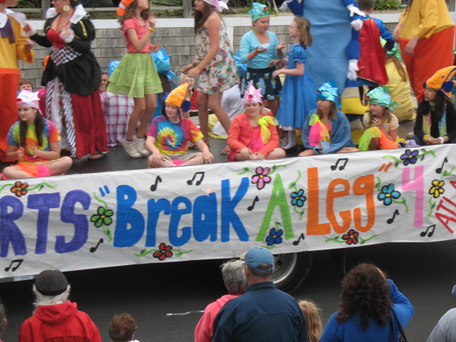 WindjammerDaysStreetParade 079.jpg