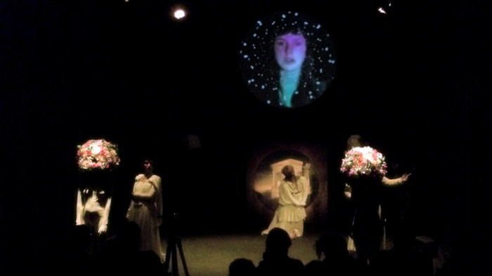 antigone8.jpg