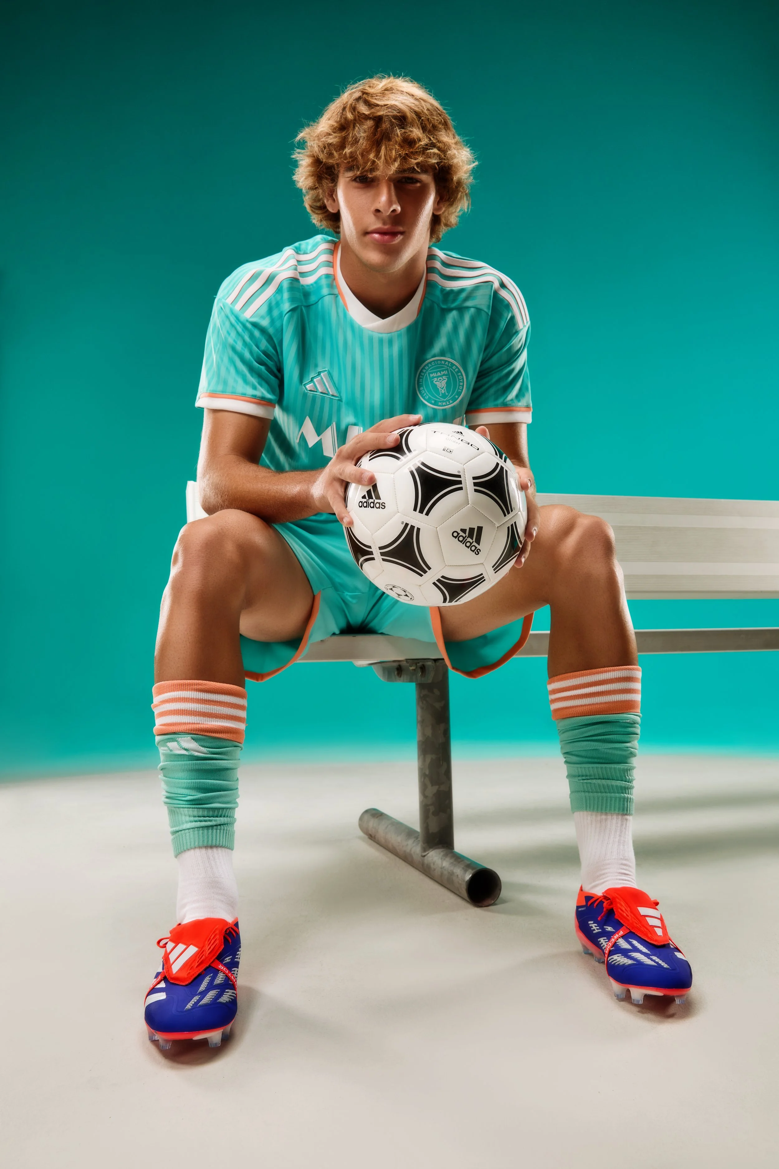 ADIDAS_AK_01398.jpg