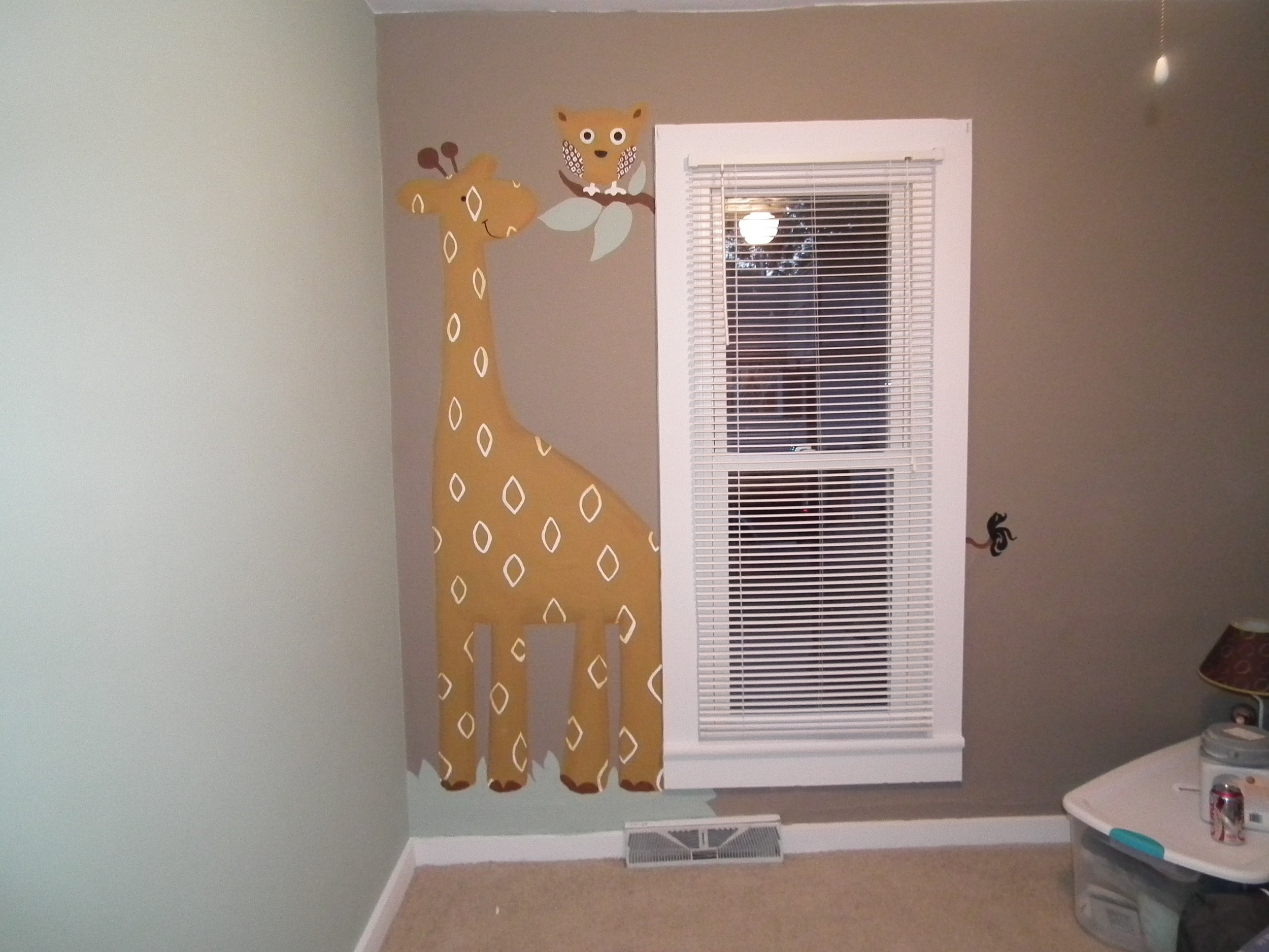 giraffe mural.JPG