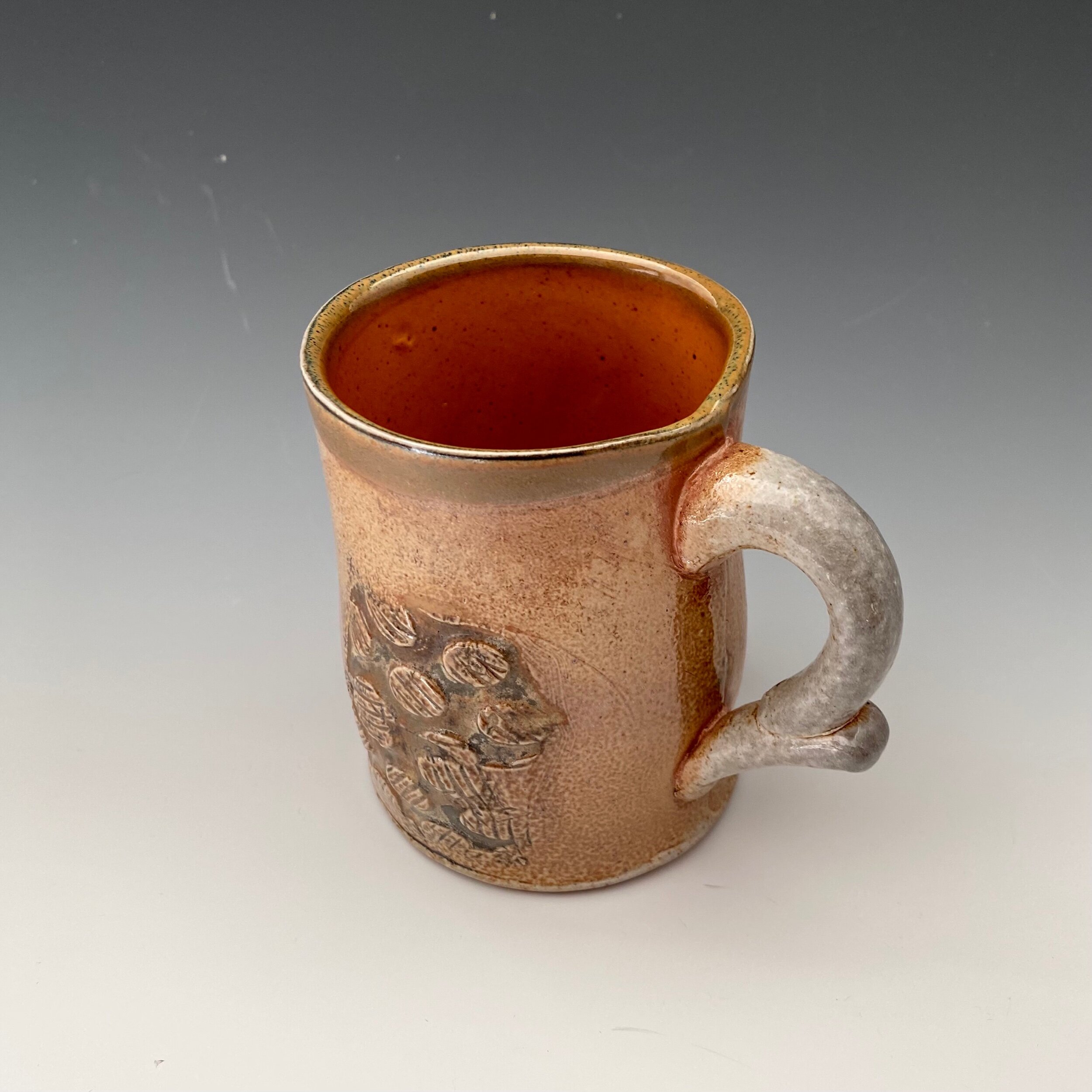 E13C6994-F54C-4D5A-B433-452E7860623D