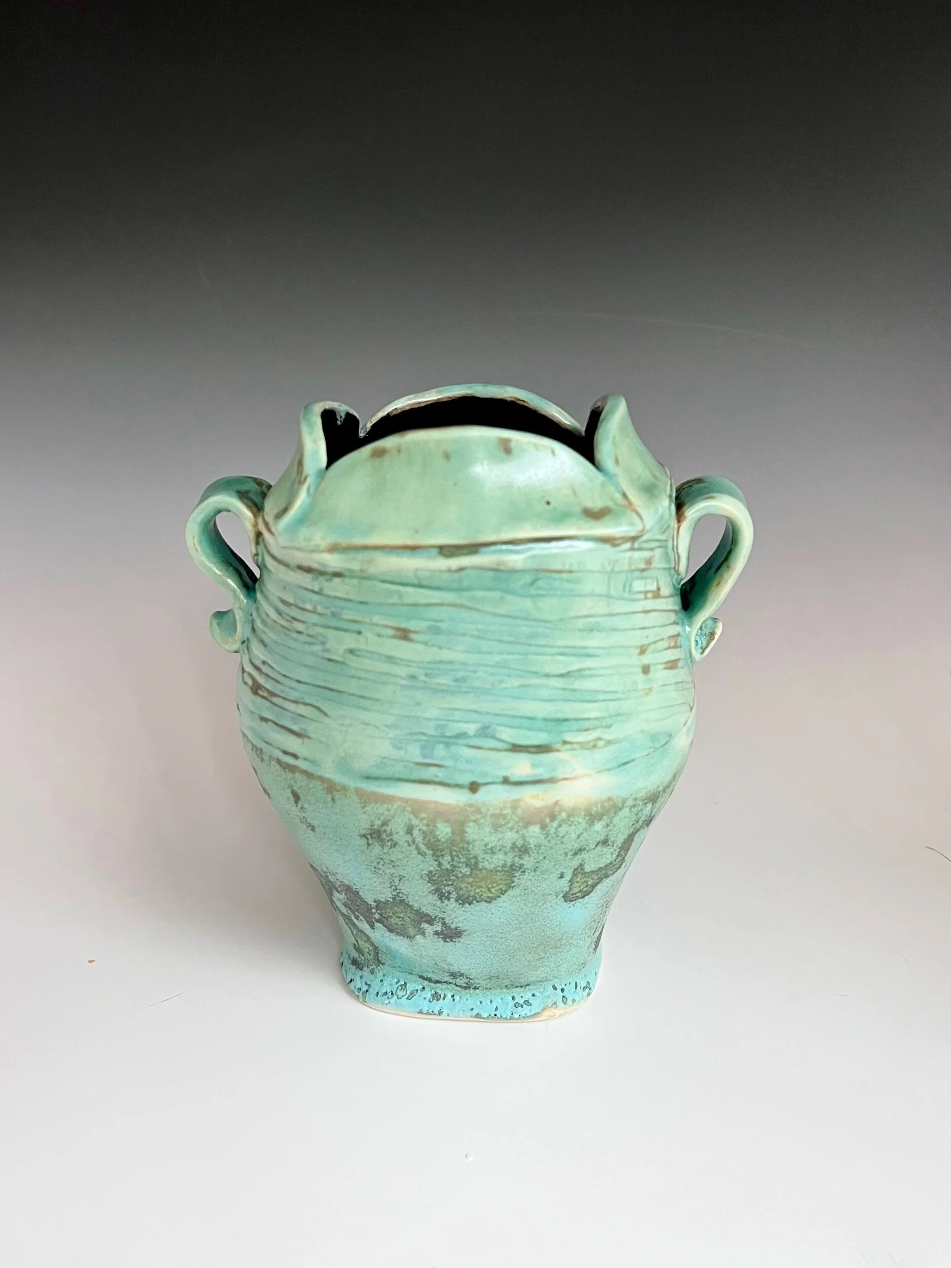 EB67220F-1F70-4F43-8953-ED1F026947EF