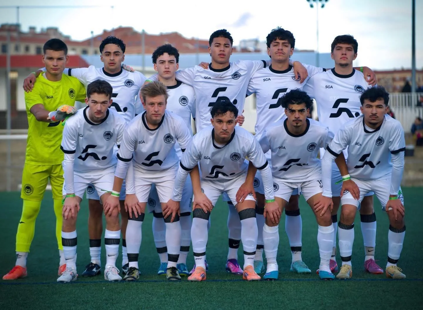 From Baytown, Texas to Salamanca, Spain, our very own Baytown Saints Alum, Rogelio Chavez, continues his path to the professional level. 

At Baytown Saints, we are with you from 6U to 19U, recreational to competitive and beyond.