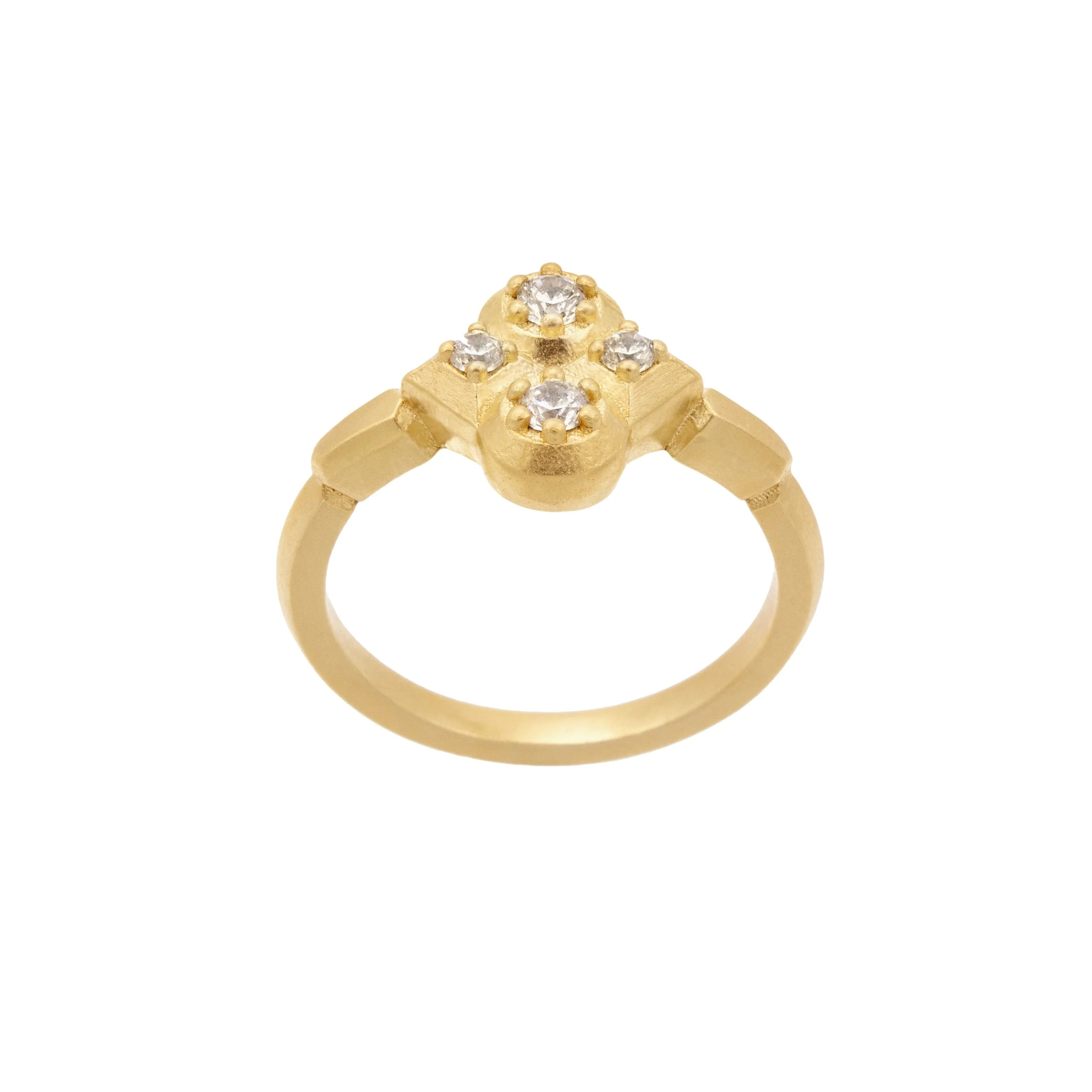 Illusion Cluster Ring 1.jpg