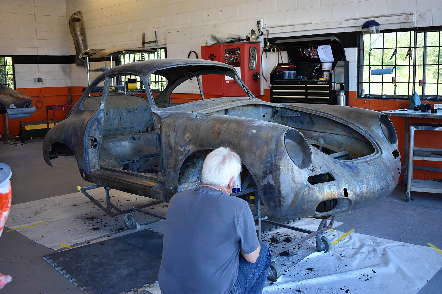 Porsche 911 metal fabrication at Vintage Sportscar Restorations in Phoenix, Oregon.