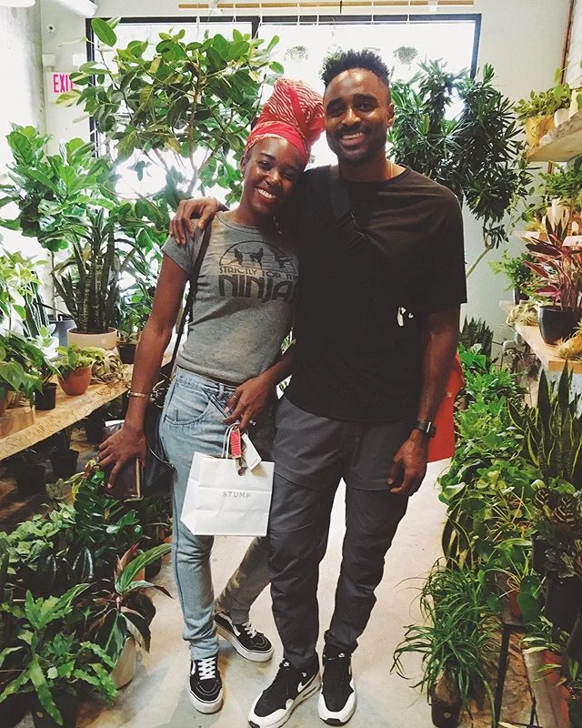 Just two shamelessly happy plant parents checking off our wish list one plant at a time 💕🎎🌵✨🌱
-
*Wait. 😂 You guys as I type this Warren&rsquo;s like, When&rsquo;s the last time everyone&rsquo;s been watered? 😂😂
-
As fellow small business owner