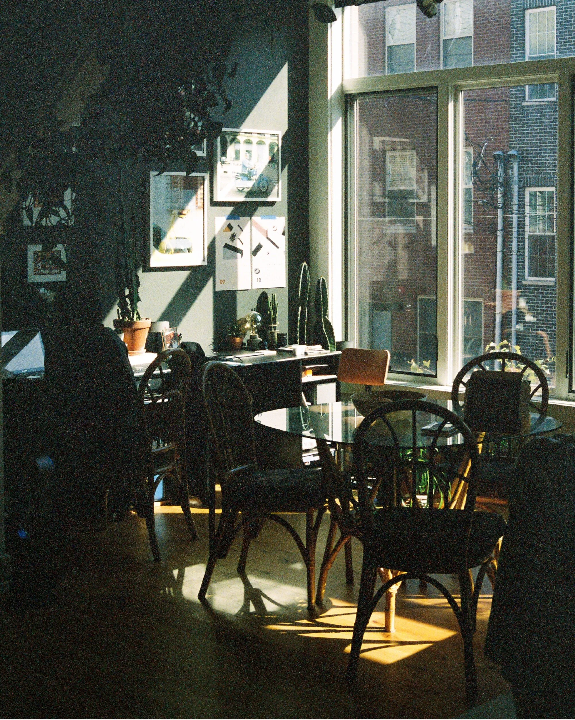 glamour BTS carousel-10.jpeg