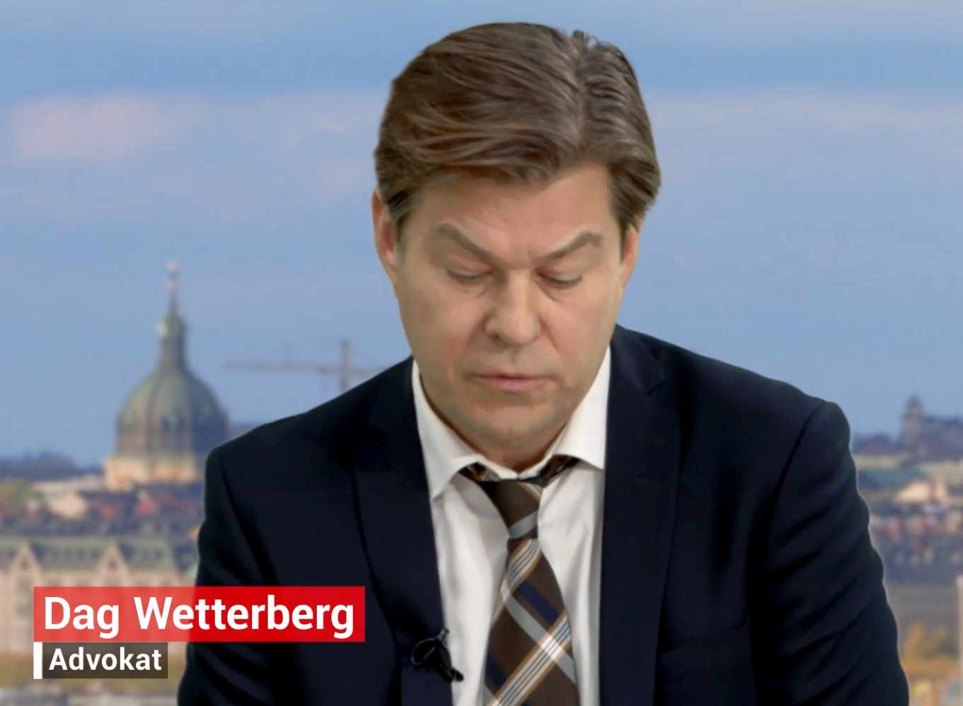 Vart tredje arbetstillfälle och 40 procent av BNP i Sverige kommer från företag som är helt beroende av sina immaterialrättsliga tillgångar. Idag omsätter marknaden för piratkopiering mer än narkotikahandeln och regeringen utreder just nu kraftiga straffskärpningar på området.