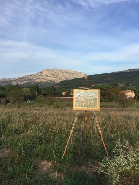In situ painting Mt St Victoire en plein air with the Marchutz School of Fine Arts