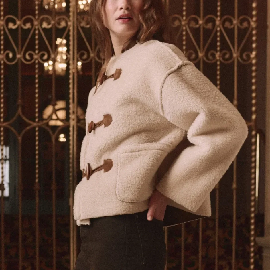 THE-GREAT-LOOK-13-THE-WOODSIDE-TOGGLE-COAT-CREAM-THE-ZENITH-TOP-COPPER-BUBBLE-DOT-THE-FORD-JEAN-TARNISHED-BROWN-01743_1080x.webp