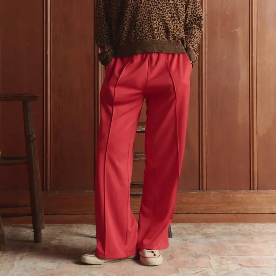 THE-GREAT-104-LOOK-51-THE-MEADOW-HENLEY-TOP-FLOATING-BUTTERFLY-THE-OVERSIZED-PULLOVER-LEOPARD-THE-WIDE-LEG-TRACK-PANT-POPPY-RED-1773_424aa30a-d880-42c4-beb5-5e62842ad8fe_1080x.webp