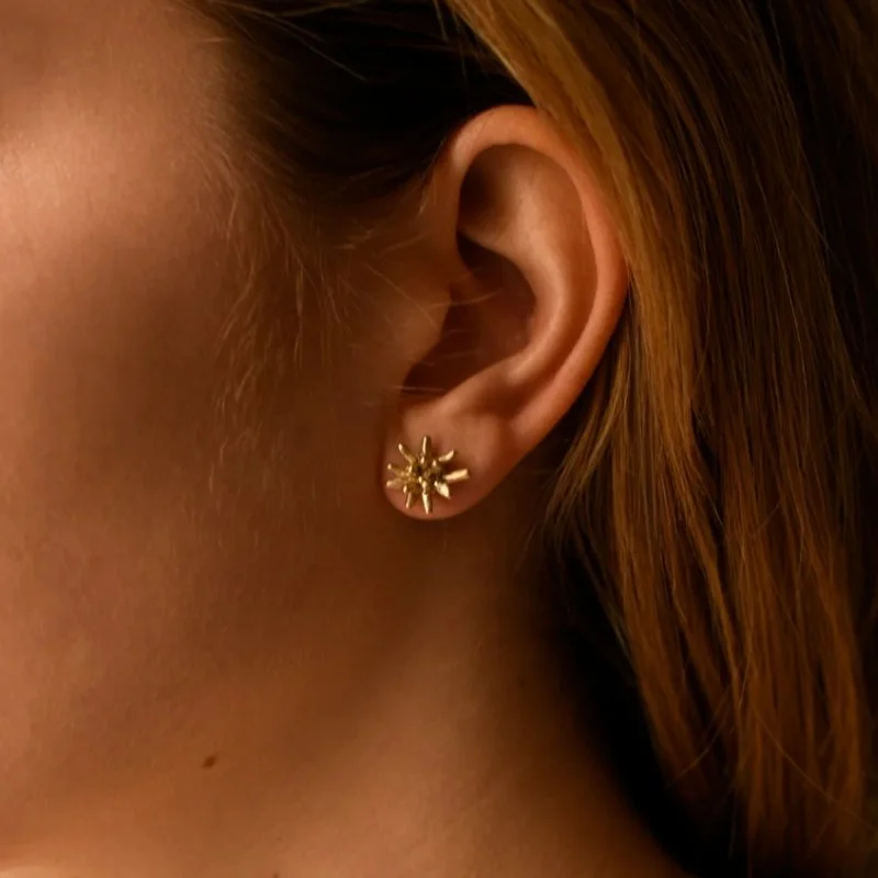 864-small-brass-starburst-stud-earrings.jpg