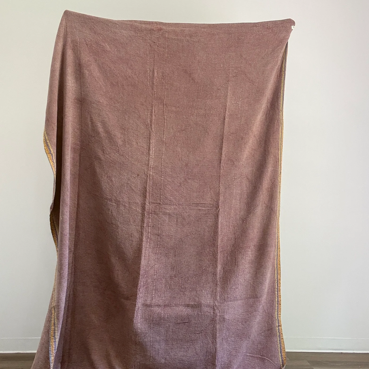 malala-kantha-coverlet-1.webp