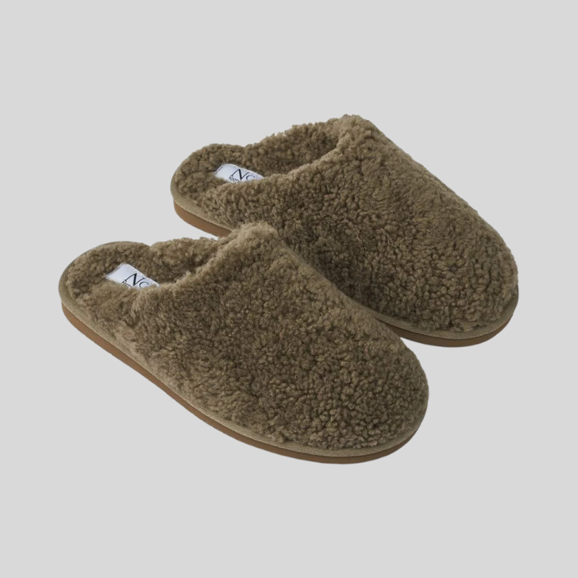 OLIVE - Natures-Collection_unisex-curly-slipper-mercantile.png