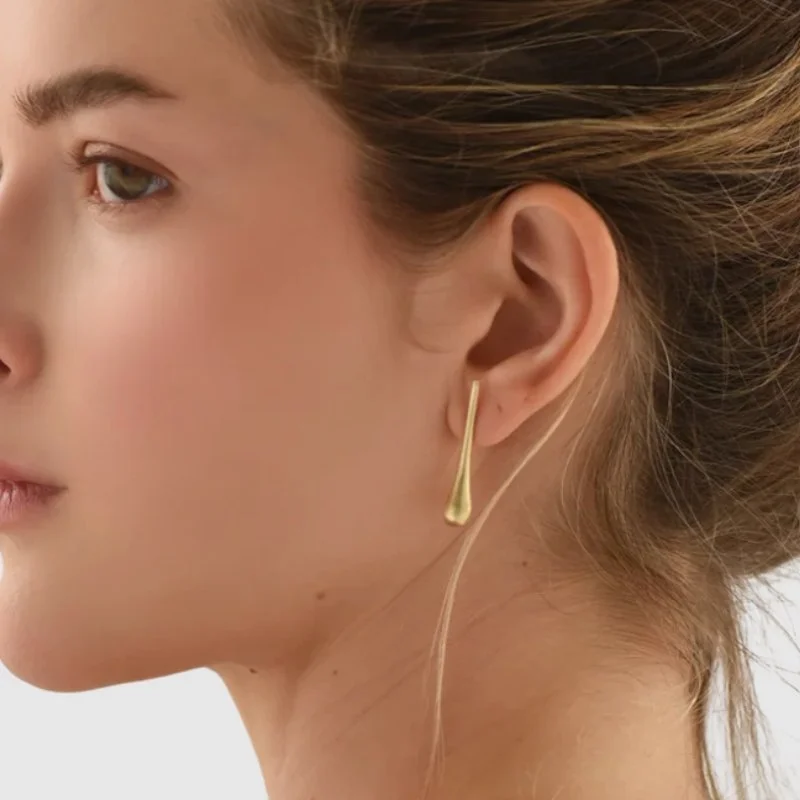 864-small-brass-stud-earrings.jpg