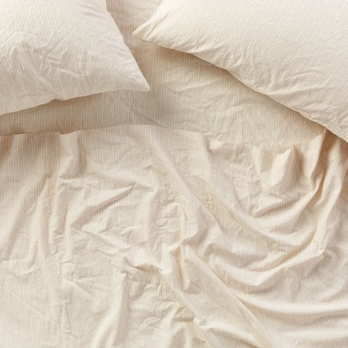 pdp_crinkledpercale_sheets_undyedwhazelrosehip_c_sp21_1_2f3a3522-a9f5-4209-890d-b3753cd18b75.webp