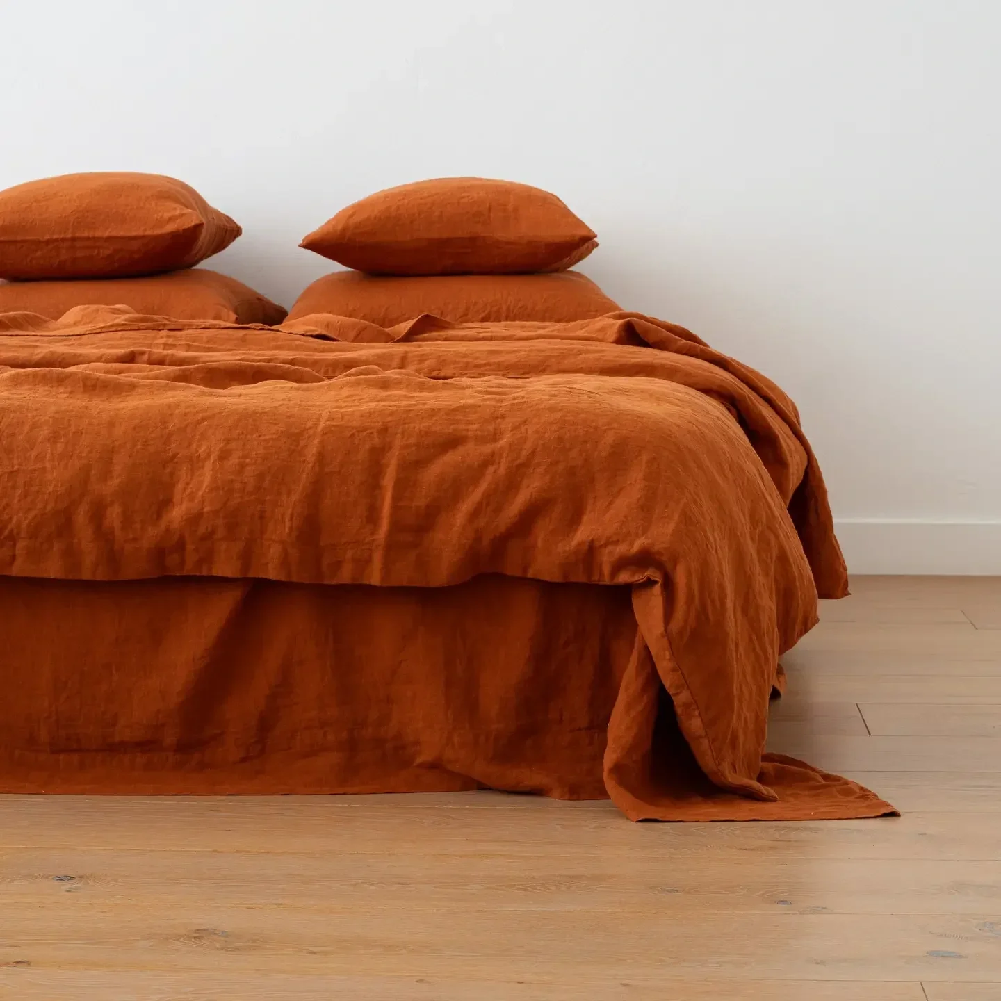 LinenMe-cinnamon-deep-bedding.webp