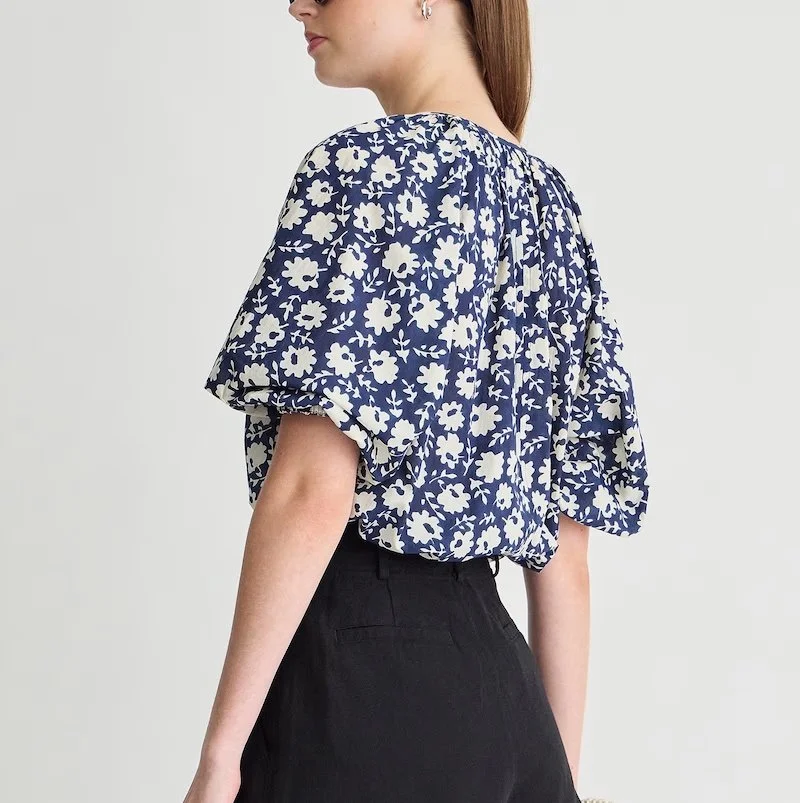apiece-apart-nele-lantern-sleeve-top-navy-floral-boscos-mercantile-2.jpeg
