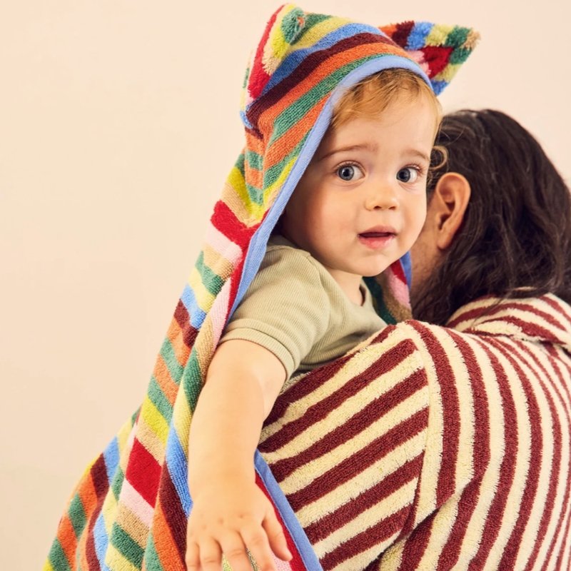 dusen-dusen-baby-hooded-towel-butterfly-stripe.jpg