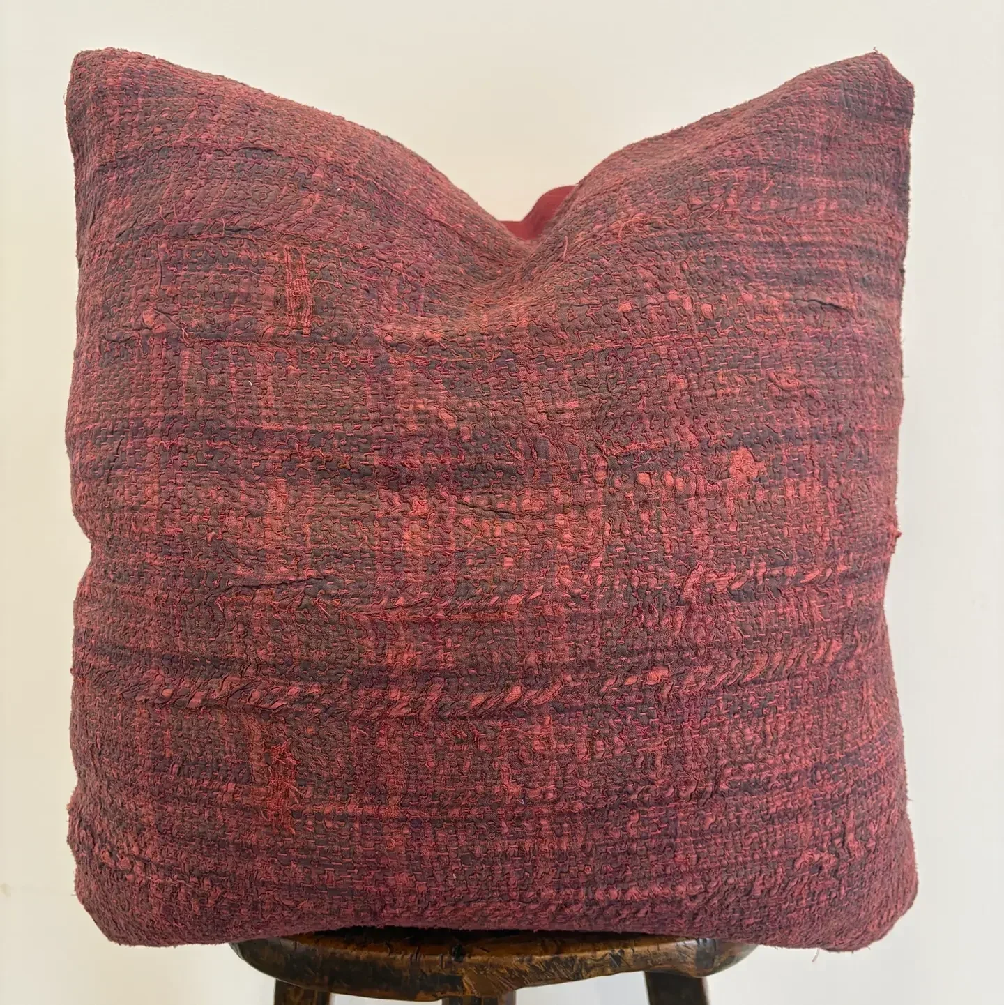 aloka-home-ricky-22x22-pillow-cover.webp
