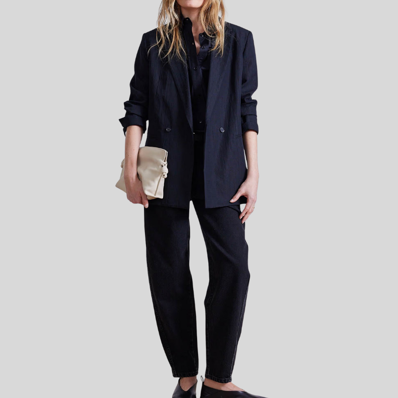 Apiece Apart-high-rise-mari-barrel-jean-luna-boscos-mercantile (4).png