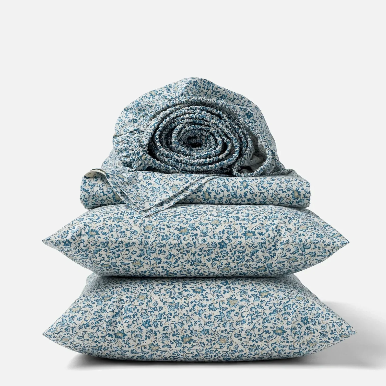 SP26_OrganicPrintPercale_SheetSet_IndigoAsterid_1884.webp