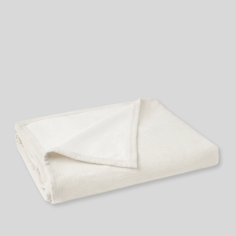 coyuchi-full-circle-recycled-cotton-blanket-chambray-boscos-mercantile (5).png