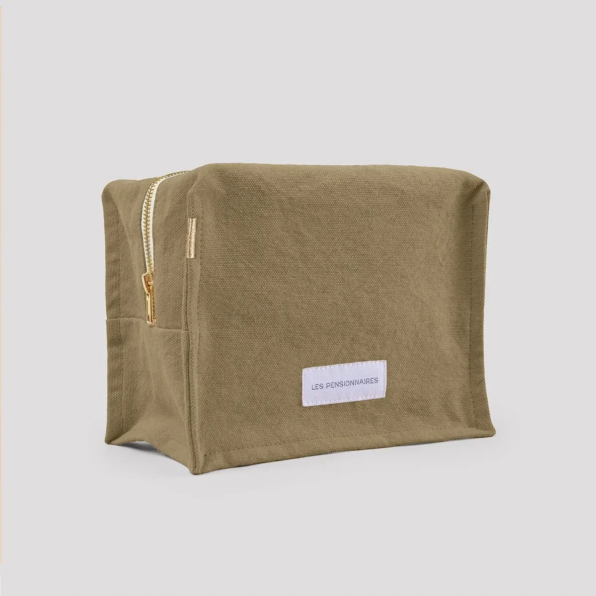 Trousse-de-toilette-cube-vert-tilleul-les-pensionnaires_1.webp