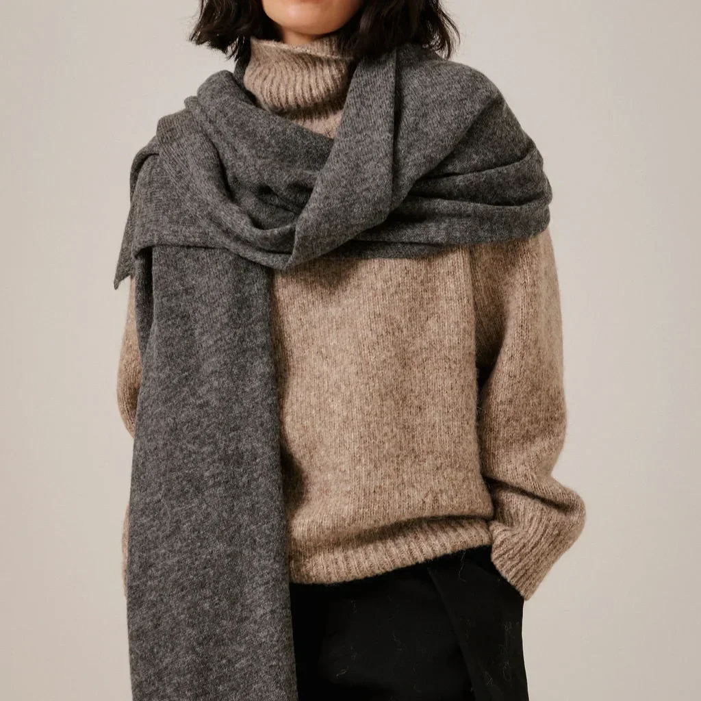 Bare-Knitwear-Baby-Alpaca-Travel-Wrap-Charcoal.webp