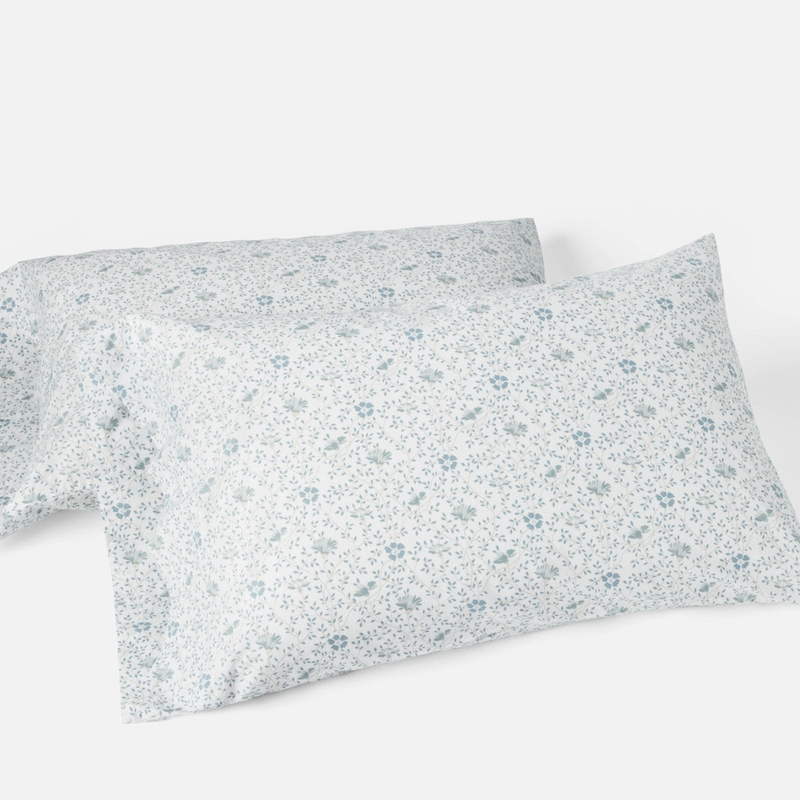tidal-meadow-print-percale-pillowcase-coyuchi-boscos-mercantile.png