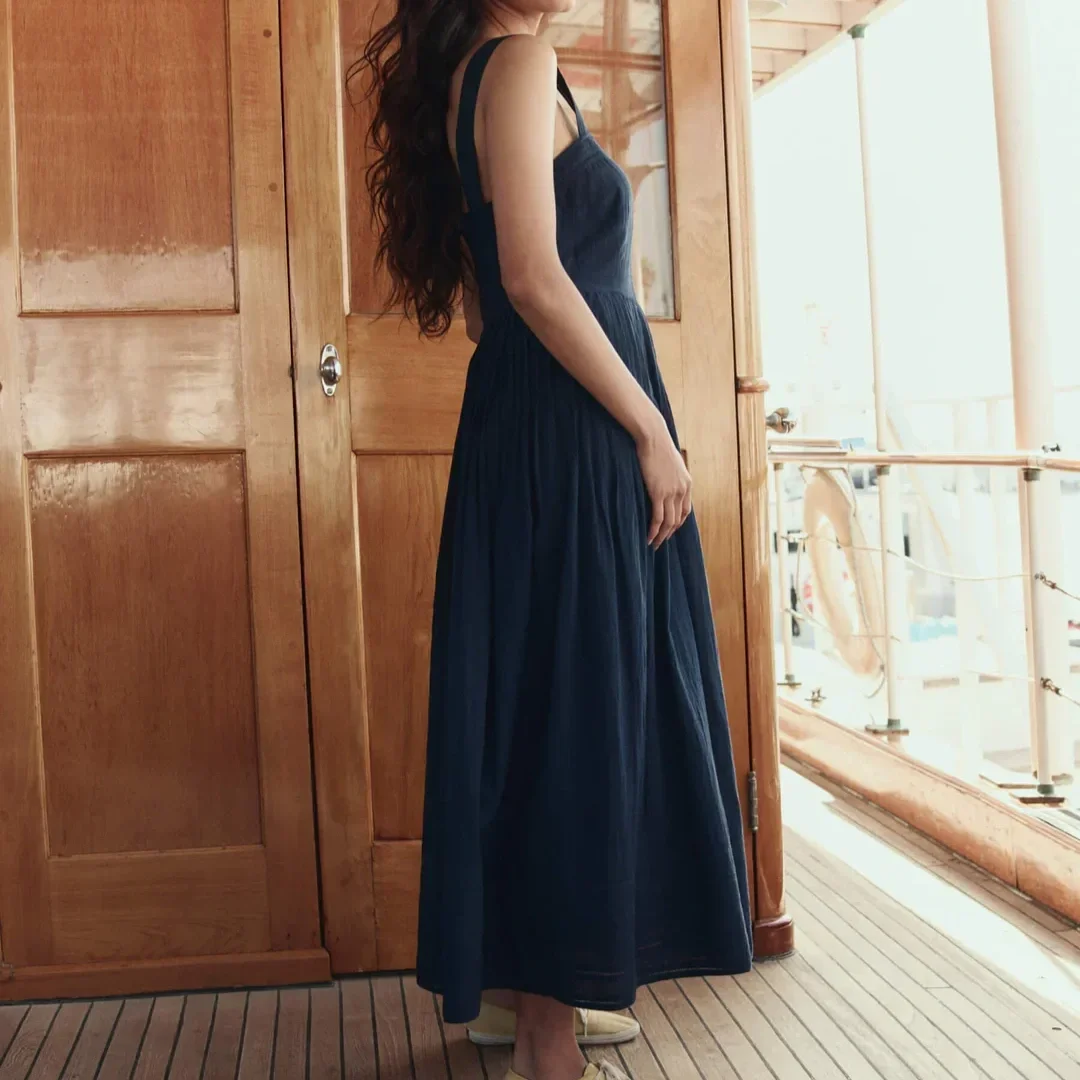 THE-GREAT-LOOK-33-THE-DAY-BREAK-DRESS-NAVY-01029_1080x.webp
