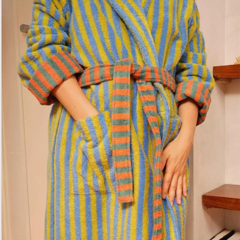 dusen-dusen-stripe-bathrobe-grasshopper-stripe4.jpg