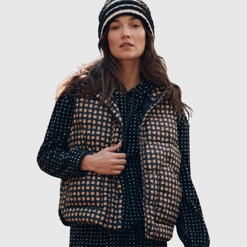 the-great-polar-vest-black-paisley.jpg