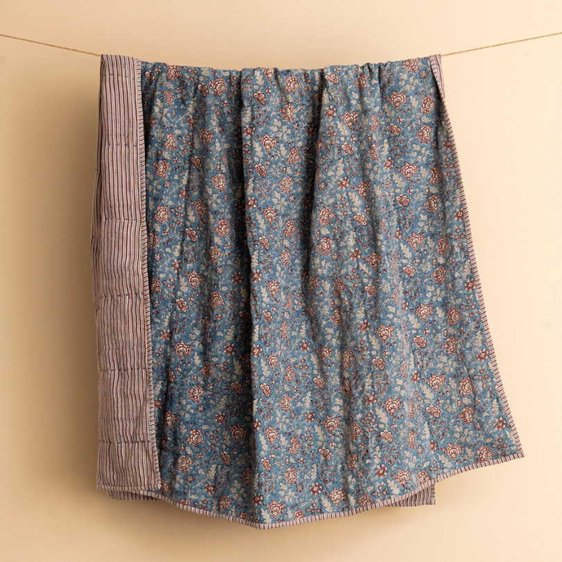 Live-Linen-reversible-Velma-quilt-boscos-mercantile.png